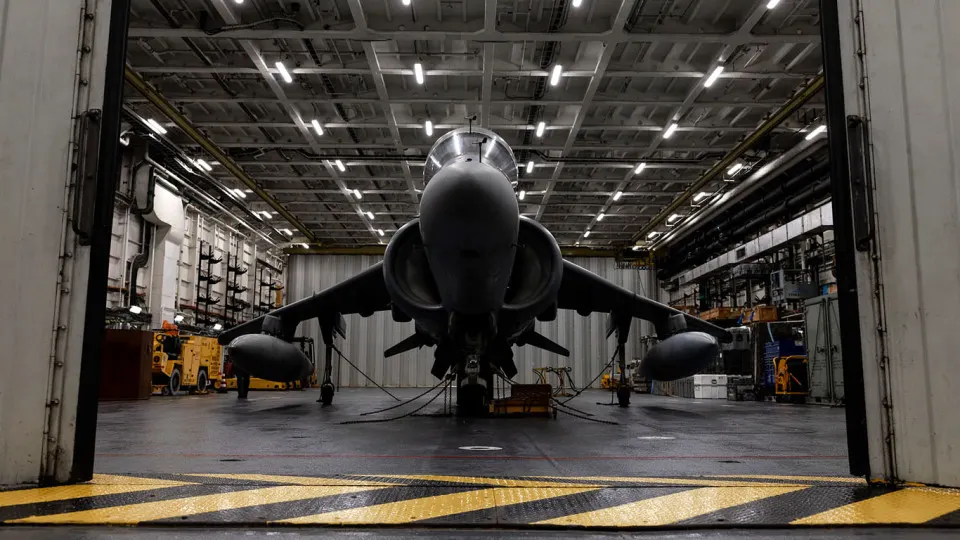 Франция и Польша в ближайшее время проведут учения на восточном фланге НАТО с участием истребителей Rafale и F‑16, в рамках которых будет отрабатываться сценарий применения французского ядерного оружия по объектам в России и Беларуси, включая район Санкт‑Петербурга.