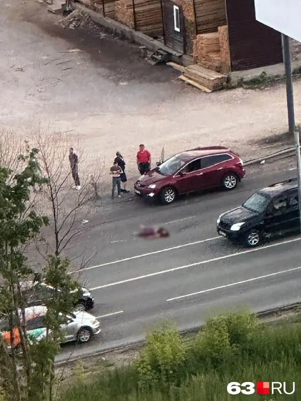 ДТП произошло вечером 25 июня: водитель ВАЗ-2109 сбил женщину, мужчину и семилетнюю девочку, переходивших дорогу вне перехода. Женщина скончалась на месте, двоих отправили в больницу.