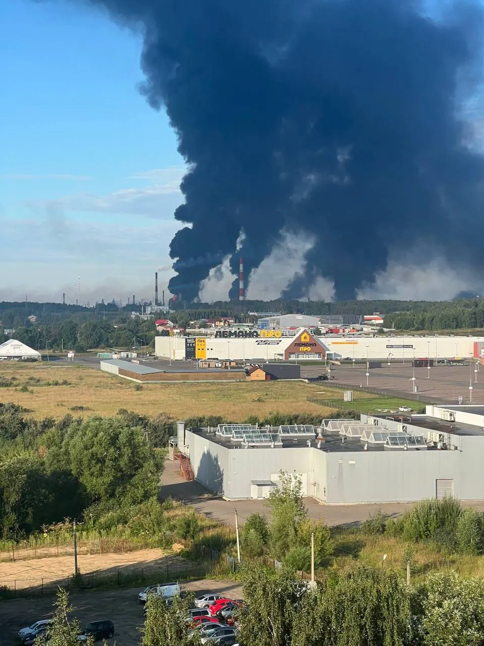 Сводка ночи по регионам: повторные атаки беспилотников, возгорания, проблемы с водоснабжением и заявления по предстоящим выборам.
