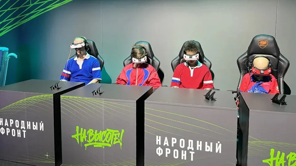 Федеральная инициатива по обучению управлению беспилотниками запускается в шестик регионах и распространяется по стране, охватывая школы и университеты.
