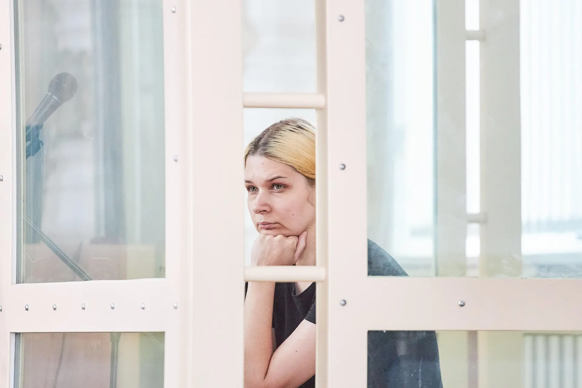 В Самаре расследуется дело об убийстве деда и бабушки, фигурантом которого стала внучка бывшего мэра. Показания заняли продолжительное время.
