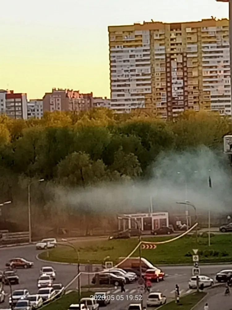 Соседи района Волгарь сообщают о плотном дыме и едком запахе, которые проникают в квартиры и на прилегающие территории.