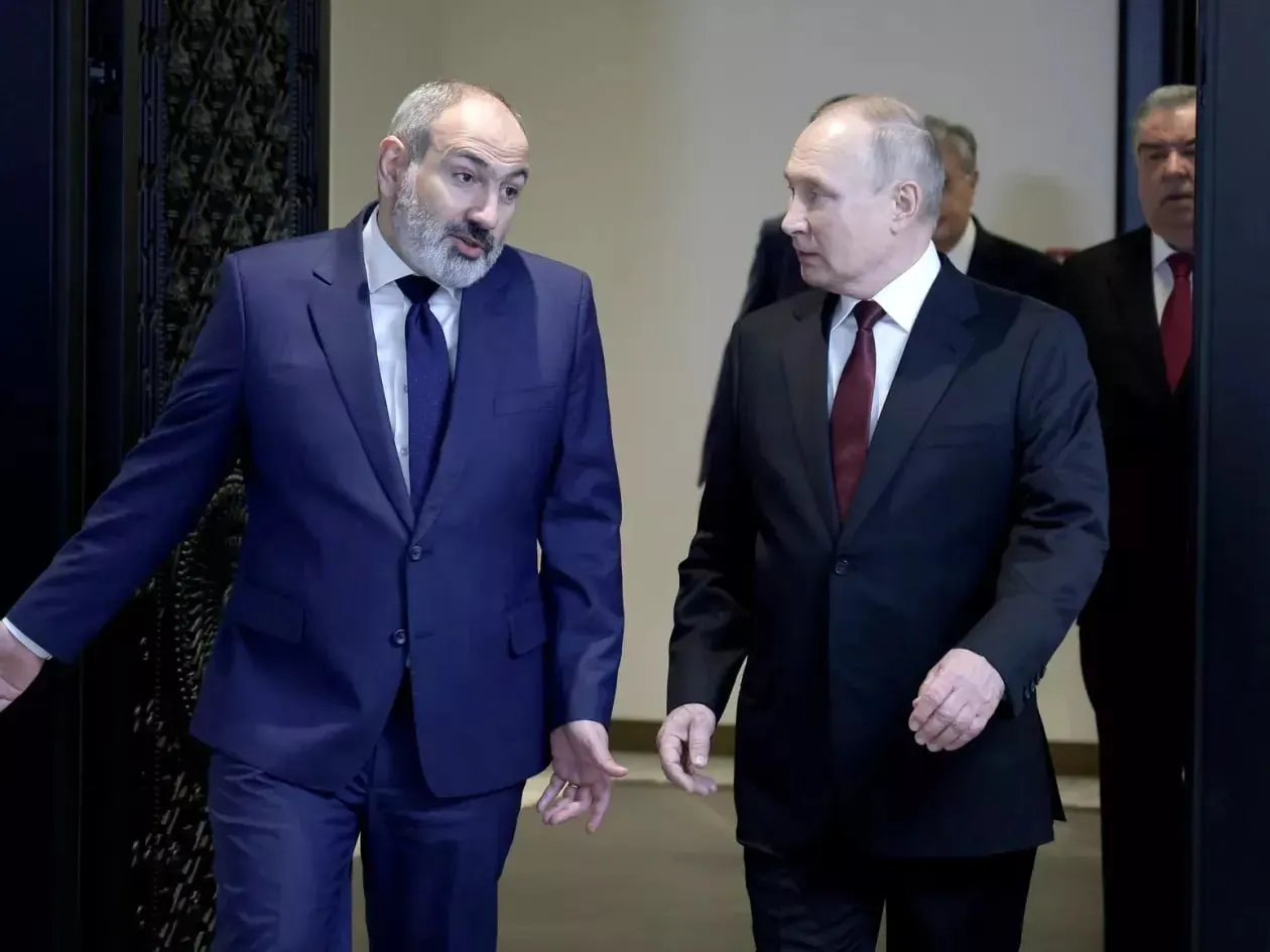 Премьер-министр Армении заявил, что Ереван не станет вводить санкции против России и одновременно не будет содействовать их обходу; европейские эксперты подтвердили отсутствие таких действий.