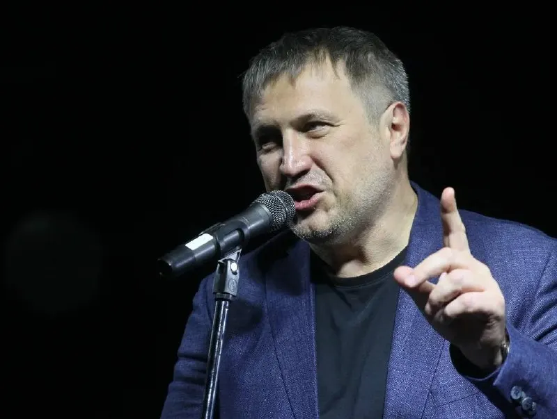 Глава Самары Иван Носков заявил о намерении пресекать ночные гонки на питбайках, которые нарушают покой жителей и запрещены в городской черте.