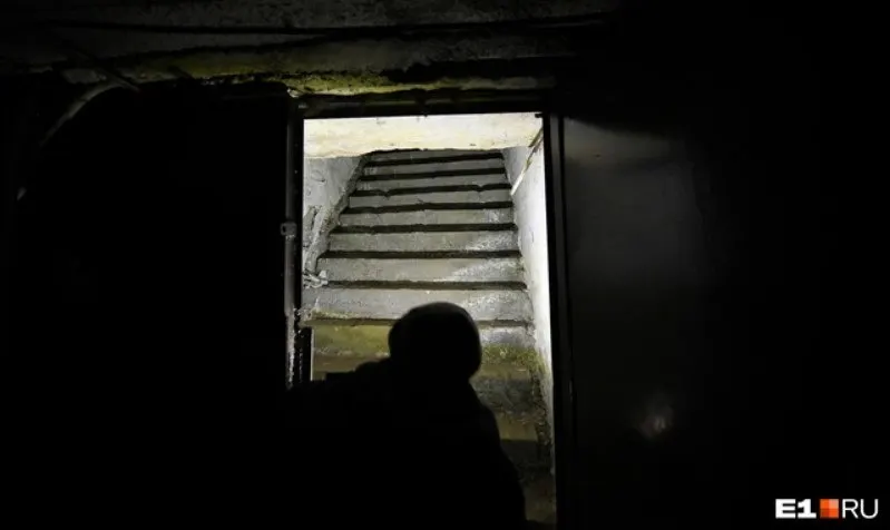 Иван Носков потребовал обеспечить в укрытиях твердое покрытие, освещение, лавки и запас воды. К проверкам подключат ГЖИ Самарской области, ремонты будут проводиться при поддержке областного бюджета.
