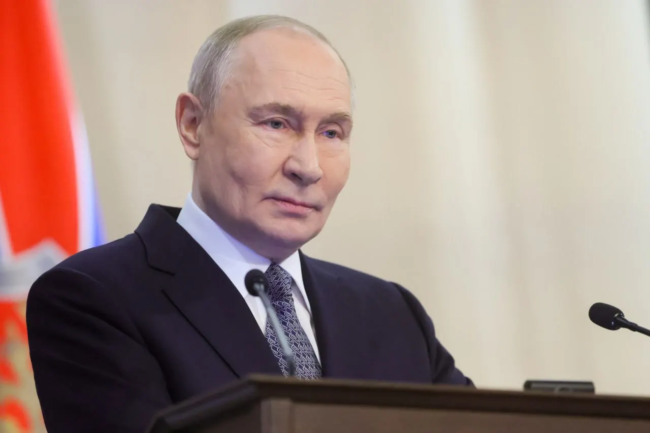 Президент России Владимир Путин посетит Казахстан 27–29 мая по приглашению Касым-Жомарта Токаева; в ходе переговоров стороны обсудят укрепление стратегического партнёрства и союзнических отношений.