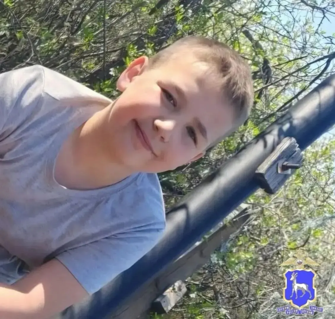 Днем 18 мая из дома в микрорайоне Крутые Ключи вышел Станислав Терешин, 2014 года рождения. До школы он не дошёл — его местонахождение неизвестно.
