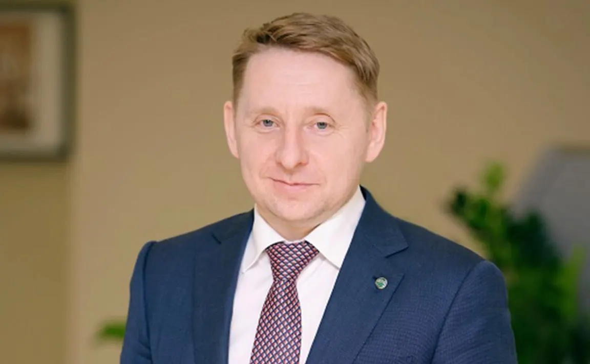 Минфин США сообщил о снятии санкций с бывшего заместителя председателя правления Сбербанка Сергея Мальцева и уроженки Екатеринбурга Ольги Райкес; связанные с ними компании частично остаются под ограничениями.