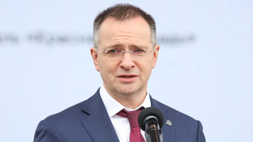 Помощник президента заявил о необходимости усилить контроль за качеством фильмов на всех этапах производства и вернуть элементы цензуры, чтобы бюджетные средства не тратились на низкосортные картины.
