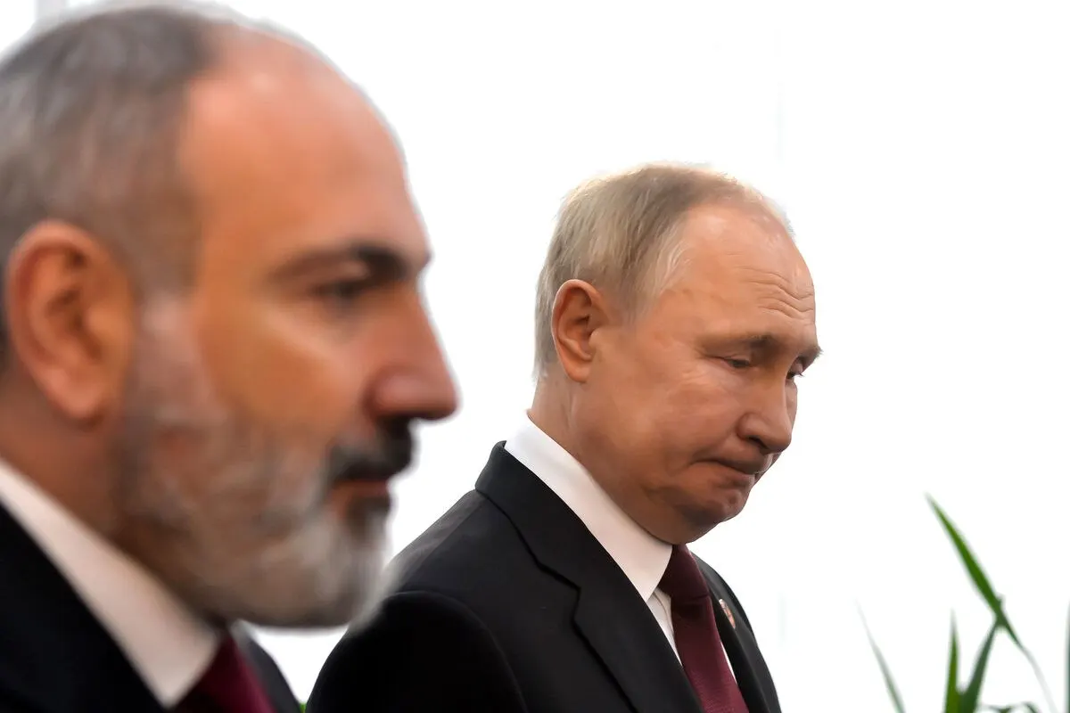 За январь—май 2026 года товарооборот Армении и России составил $2,196 млрд — снижение на 21,5% год к году. Доля России в торговле сократилась до 28%. Ограничения на ввоз и недавние переговоры в Екатеринбурге повлияли на торговые потоки.