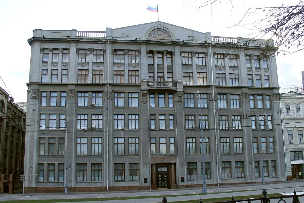 В администрации президента якобы рекомендовали крупным подконтрольным медиа ограничить публикации с кадрами последствий атак с украинской территории и сосредоточиться на показе результатов ударов российских сил.