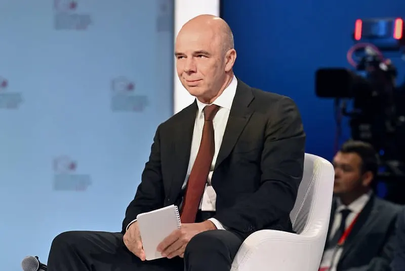 Глава Минфина сообщил, что бюджет полностью профинансирован; дефицит на начало 2026 года оценивается в около 6,46 трлн руб (примерно 2,8% ВВП).