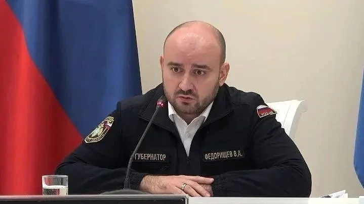 После ночной атаки беспилотников в регионе уничтожено свыше 40 БПЛА; погибших нет, повреждены промышленное предприятие и несколько жилых домов; публикация фото и видео последствий запрещена; при обнаружении обломков звоните 112.