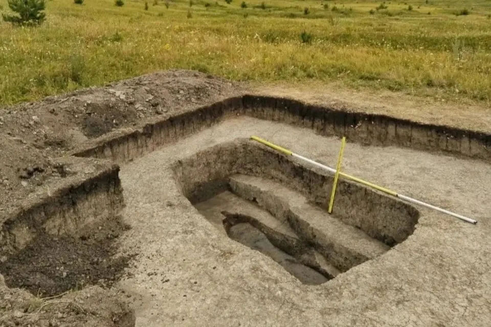 Учёные нашли захоронение двух воинов I века н. э. и считают, что речь может идти о жертвенном ритуале; находки поддержали ранее выдвигаемую версию.