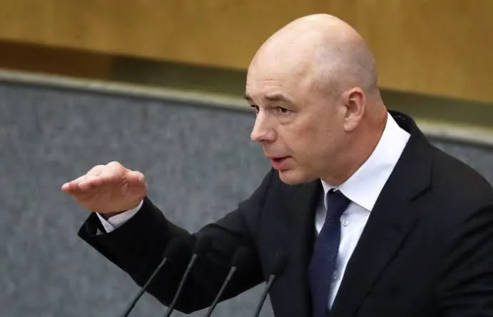 Глава Минфина заявил о необходимости резерва для финансистов и привёл пример ФНБ; обсуждалось финансирование обязательств и накопления на фоне колебаний цен на нефть.