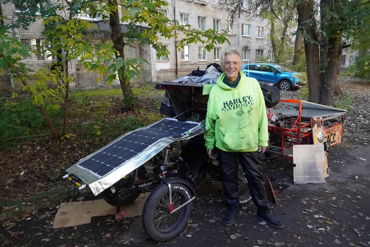 Потомок композитора Пуччини пытался добраться до Сингапура на веломобиле, но остановился в Самаре; подробности в заметке.