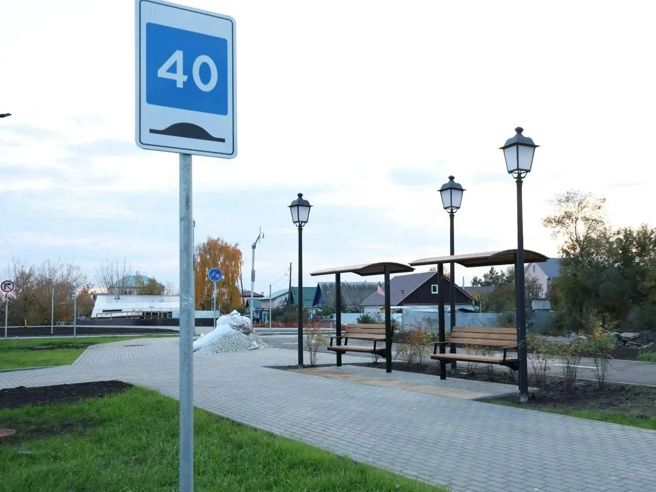 Строительство магистрали в Куйбышевском районе идёт полным ходом; готовность около 91%, открытие запланировано на 2027 год.