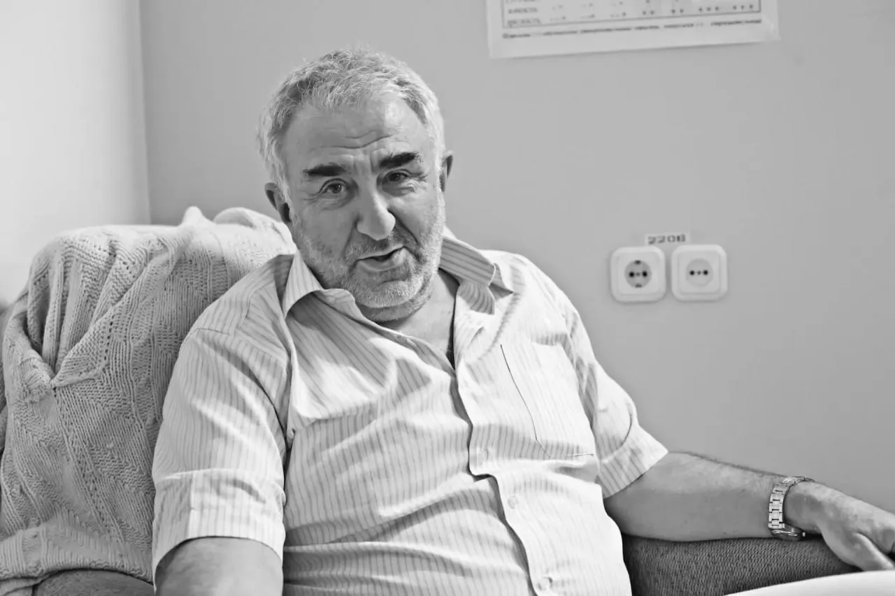 Михаила Львовича Покрасса не стало 30 октября. Он основал один из первых психотерапевтических кабинетов и разработал метод «Терапия поведением», получивший признание в России и за рубежом. Прощание пройдет 31 октября.