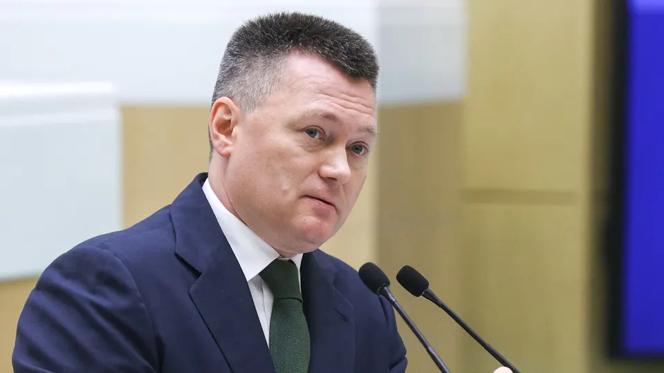 Судебное сотрудничество между РФ и КНР расширяется; обсуждаются меры поддержки китайских инвесторов, а инвестиции Китая в Россию существенно снизились на фоне конфликта.